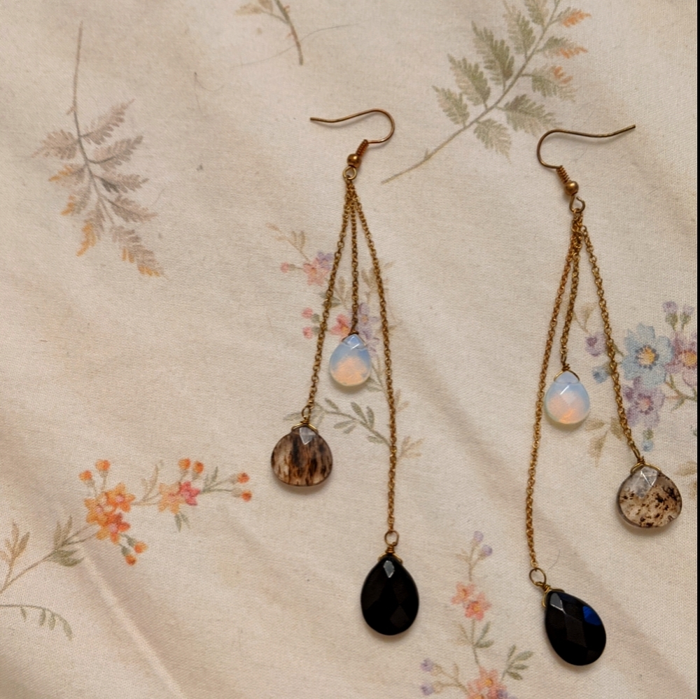 Vintage rain drop earrings